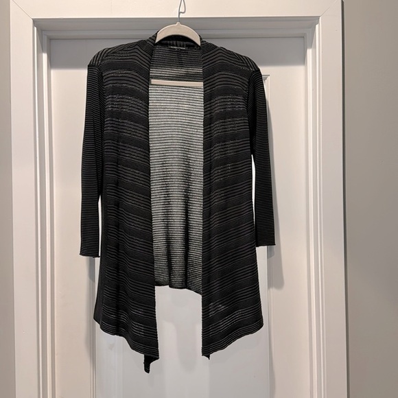 Eileen Fisher Sweaters - EILEEN FISHER Cardigan Size S Gray open weave Silk Blend, Coastal, Beach, Trendy